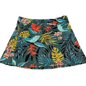 Rip Skirt  pattern VINTAGE BALI JUNGLE , size small with pockets